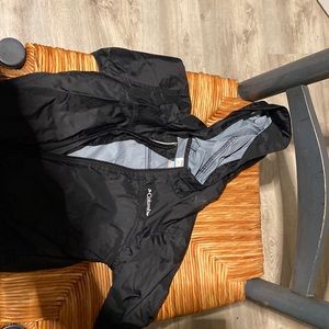 3t long sleeve Columbia toddler boys rain jacket
